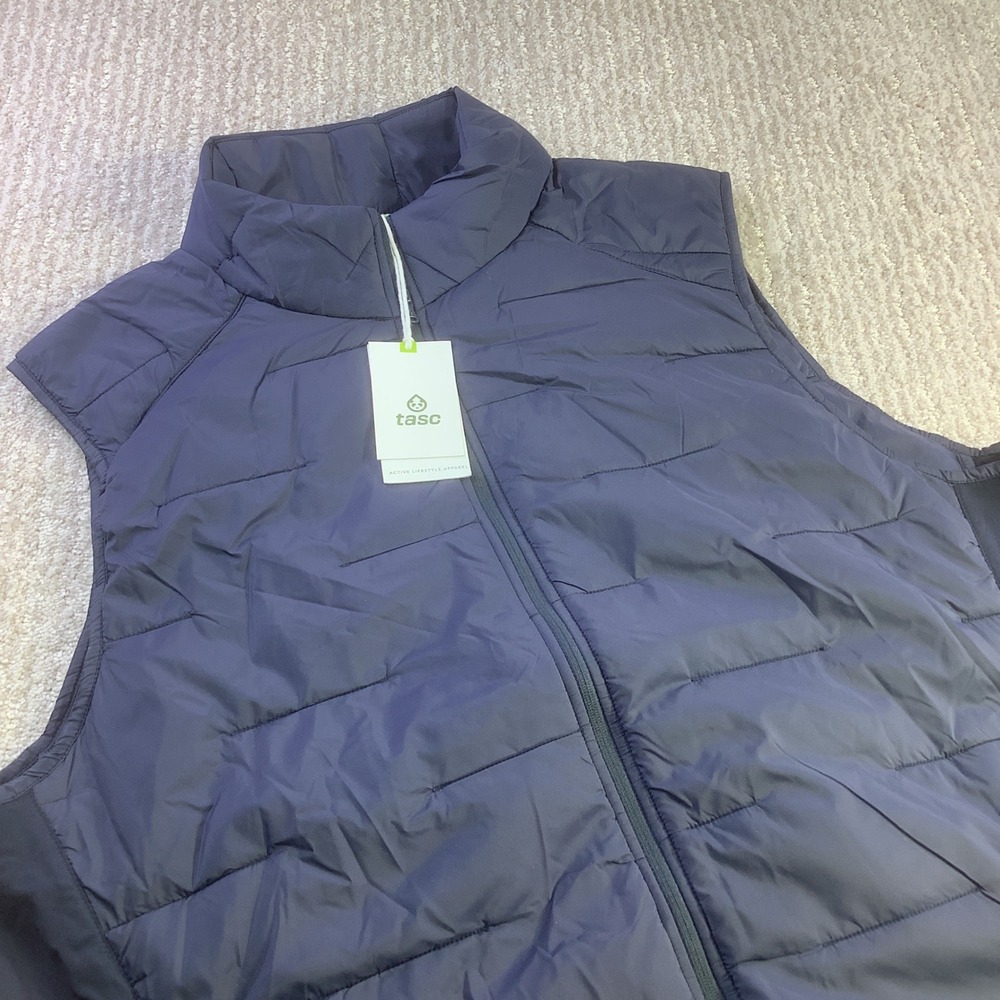 Tasc Performance Mens Windermere Hybrid Vest Classic Navy‎ Blue Size Large NWT
